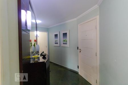 Hall de Entrada de apartamento à venda com 4 quartos, 147m² em Vila Itapura, Campinas