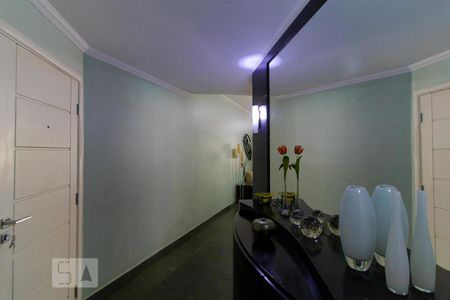 Hall de Entrada de apartamento à venda com 4 quartos, 147m² em Vila Itapura, Campinas