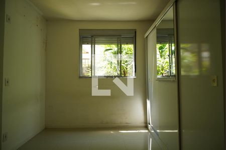 Quarto de apartamento à venda com 1 quarto, 62m² em Itu Sabará , Porto Alegre