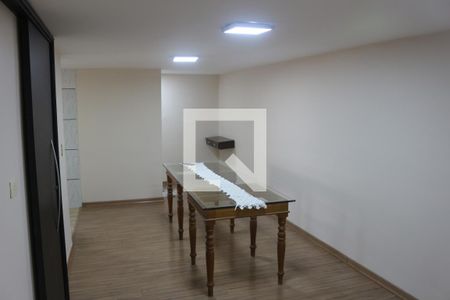 Sala de casa para alugar com 3 quartos, 70m² em Santa Paula, São Caetano do Sul