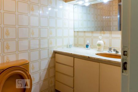 Banheiro de apartamento à venda com 2 quartos, 55m² em Santana, São Paulo