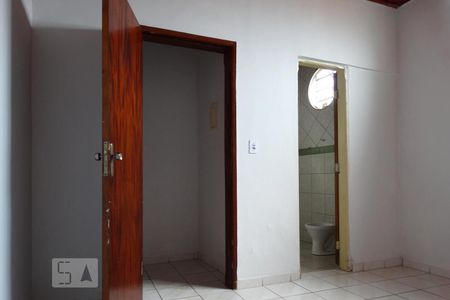 Suíte de casa para alugar com 3 quartos, 120m² em Chácara do Governador, Goiânia