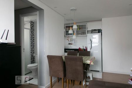 Sala de apartamento para alugar com 2 quartos, 42m² em Itaquera, São Paulo