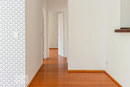 Corredor de apartamento à venda com 2 quartos, 55m² em Chácara Inglesa, São Paulo