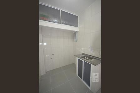 Cozinha  de kitnet/studio para alugar com 1 quarto, 25m² em Centro, Rio de Janeiro