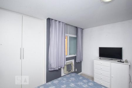 Quarto de kitnet/studio para alugar com 1 quarto, 33m² em Centro, Rio de Janeiro