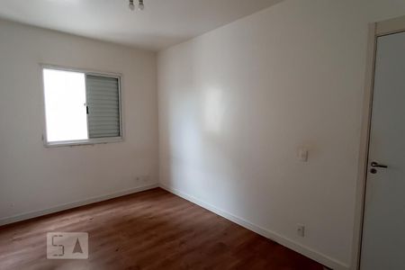 Quarto de apartamento para alugar com 2 quartos, 64m² em Centro, Barueri