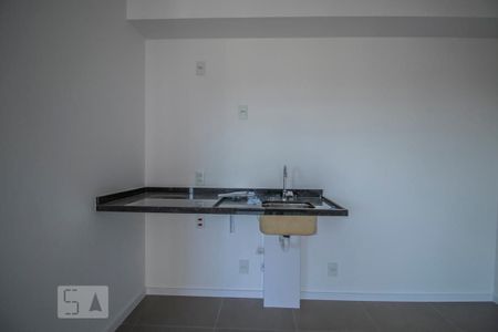 Cozinha de kitnet/studio para alugar com 1 quarto, 35m² em Mirandópolis, São Paulo