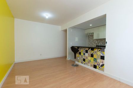 Sala de apartamento para alugar com 2 quartos, 60m² em Nonoai, Porto Alegre