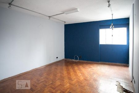 Apartamento para alugar com 74m², 2 quartos e sem vagaSala