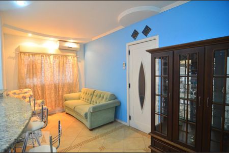Sala de apartamento para alugar com 2 quartos, 74m² em Marechal Rondon, Canoas