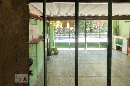 Vista da sala  de casa à venda com 2 quartos, 150m² em Parque Boturussu, São Paulo