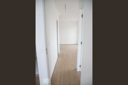 Corredor de apartamento para alugar com 2 quartos, 67m² em Jardim São Caetano, São Caetano do Sul