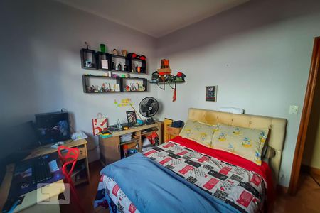 Quarto 2 de casa à venda com 3 quartos, 450m² em Vila Prudente, São Paulo