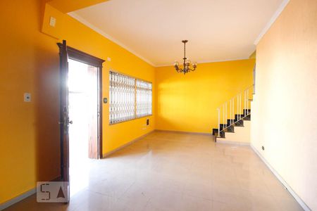 Sala de casa à venda com 4 quartos, 250m² em Nossa Senhora do O, São Paulo