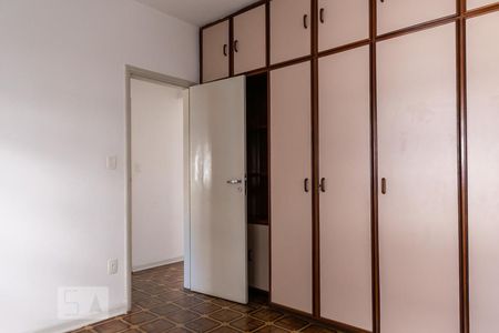 Quarto de apartamento para alugar com 2 quartos, 95m² em Embaré, Santos