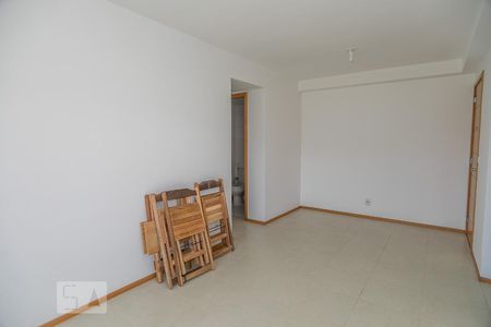 Sala de apartamento para alugar com 3 quartos, 73m² em Jacarepaguá, Rio de Janeiro