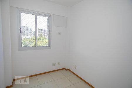 Quarto 1 de apartamento para alugar com 3 quartos, 73m² em Jacarepaguá, Rio de Janeiro