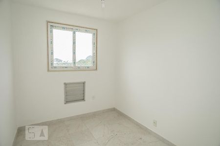 Quarto 1 de apartamento para alugar com 2 quartos, 52m² em Barra da Tijuca, Rio de Janeiro