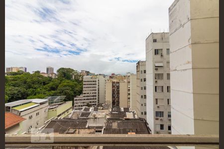 Vista do Quarto 1 de apartamento para alugar com 2 quartos, 56m² em Copacabana, Rio de Janeiro
