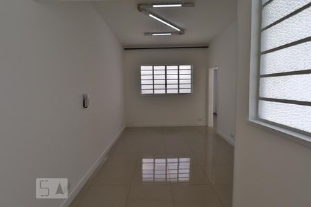 Sala de casa para alugar com 2 quartos, 90m² em Paraíso, São Paulo