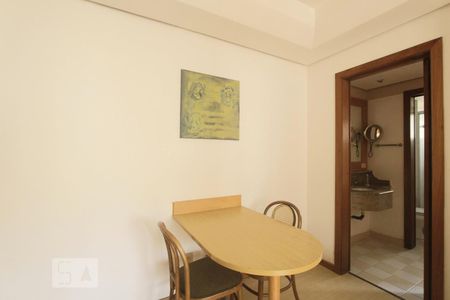 SALA de apartamento à venda com 1 quarto, 44m² em Moinhos de Vento, Porto Alegre