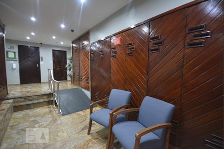 Hall de Entrada de apartamento para alugar com 2 quartos, 53m² em Catete, Rio de Janeiro