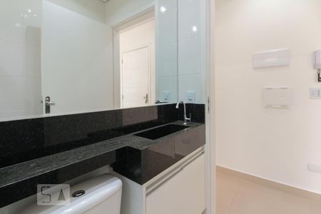 Banheiro  de apartamento à venda com 1 quarto, 32m² em Penha de França, São Paulo