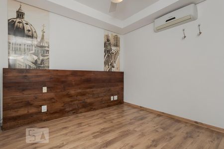 Suíte 1 de apartamento para alugar com 2 quartos, 84m² em Rio Branco, Porto Alegre