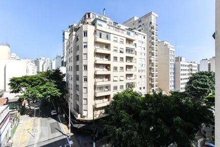 Varanda - Vista de apartamento para alugar com 2 quartos, 60m² em Higienópolis, São Paulo