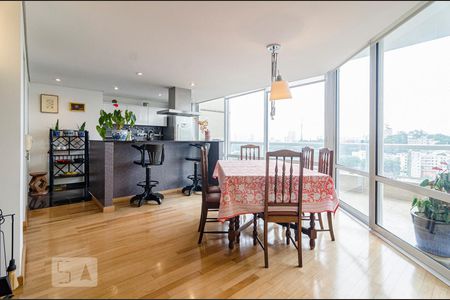 Sala de apartamento à venda com 2 quartos, 176m² em Pompeia, São Paulo