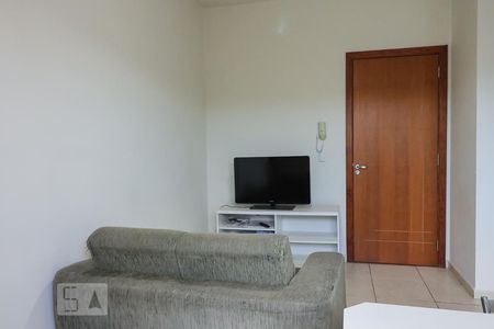 Sala de apartamento para alugar com 1 quarto, 38m² em Flórida, Ribeirão Preto