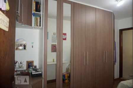 Casa à venda com 170m², 4 quartos e 4 vagas Casa à venda com 170m², 4 quartos e 4 vagasSuíte 2
