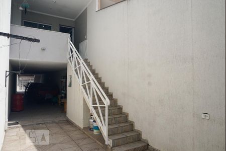 Casa à venda com 170m², 4 quartos e 4 vagas Casa à venda com 170m², 4 quartos e 4 vagasQuintal