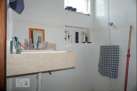 Casa à venda com 170m², 4 quartos e 4 vagas Casa à venda com 170m², 4 quartos e 4 vagasBanheiro da Suíte 3