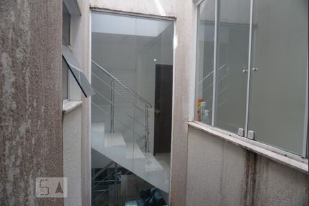 Casa à venda com 170m², 4 quartos e 4 vagas Casa à venda com 170m², 4 quartos e 4 vagasVista da Suíte 2