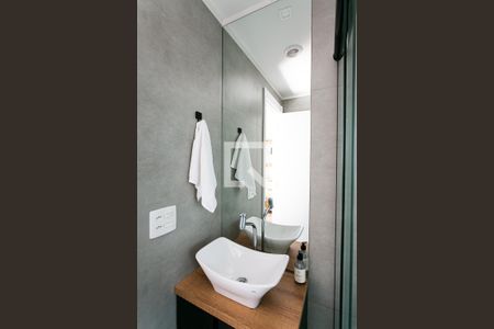 Banheiro de kitnet/studio para alugar com 1 quarto, 20m² em Brás, São Paulo