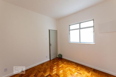 Suite de apartamento para alugar com 1 quarto, 31m² em Centro, Niterói