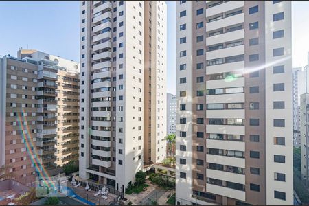 Vista de apartamento à venda com 3 quartos, 121m² em Cerqueira César, São Paulo