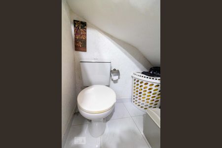 Lavabo de casa à venda com 3 quartos, 180m² em Vila Pires, Santo André