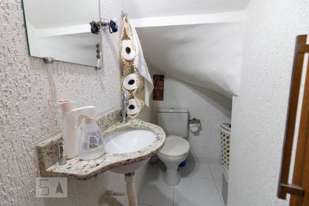 Lavabo de casa à venda com 3 quartos, 180m² em Vila Pires, Santo André