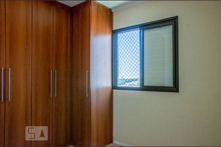 Quarto 2 de apartamento para alugar com 2 quartos, 50m² em Vila Mangalot, São Paulo