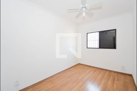 Quarto 1 de casa à venda com 3 quartos, 201m² em Picanço, Guarulhos