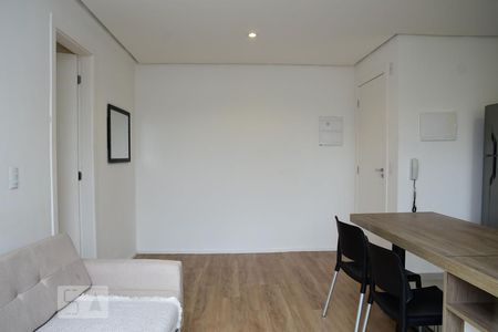 Sala de apartamento para alugar com 1 quarto, 38m² em Granja Viana, Cotia