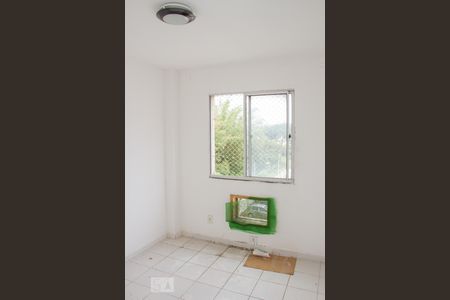 Quarto 01 de apartamento à venda com 2 quartos, 42m² em Quintino Bocaiúva, Rio de Janeiro