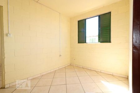 Quarto 1 de apartamento para alugar com 3 quartos, 95m² em Rubem Berta, Porto Alegre