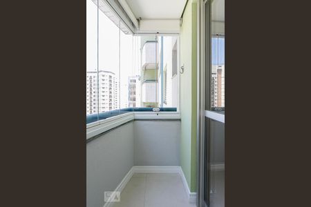 Varanda de kitnet/studio à venda com 1 quarto, 37m² em Jardim Paulista, São Paulo