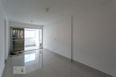 Sala de apartamento para alugar com 2 quartos, 83m² em Funcionários, Belo Horizonte