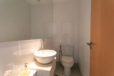 Lavabo de apartamento para alugar com 2 quartos, 83m² em Funcionários, Belo Horizonte