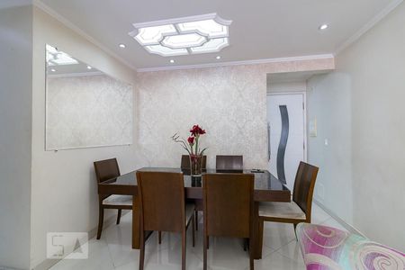 Sala de apartamento à venda com 3 quartos, 77m² em Jardim Rosa de França, Guarulhos